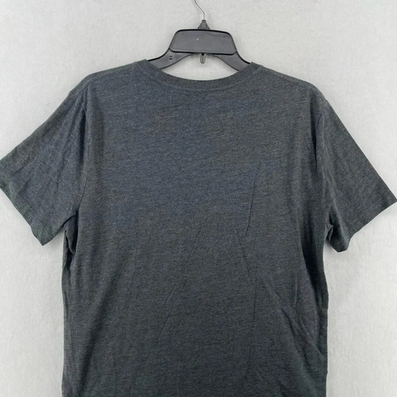 Lucky Brand T-Shirt Men Sz Medium Gray Red Logo Crew Neck Short Sleeve - Picture 8 of 11
